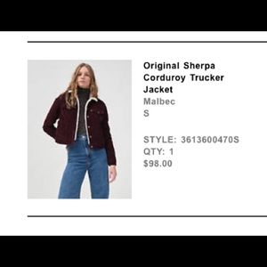 Levi’s original Sherpa corduroy trucker jacket - womens small - Malbec